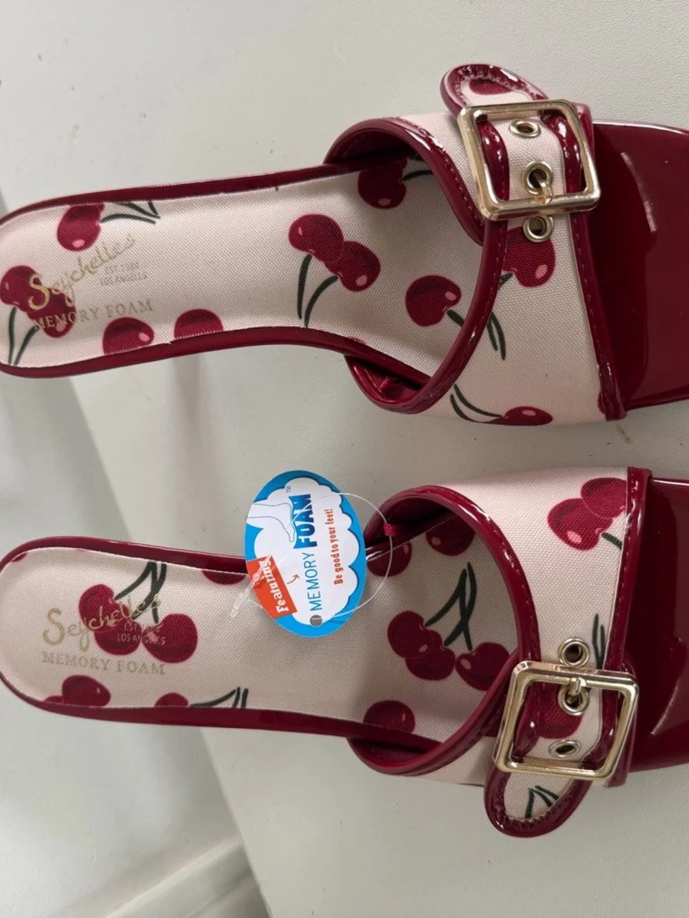 LAST FEW PAIRS Cherry kitten heels MEMORY FOAM - Picture 6 of 6